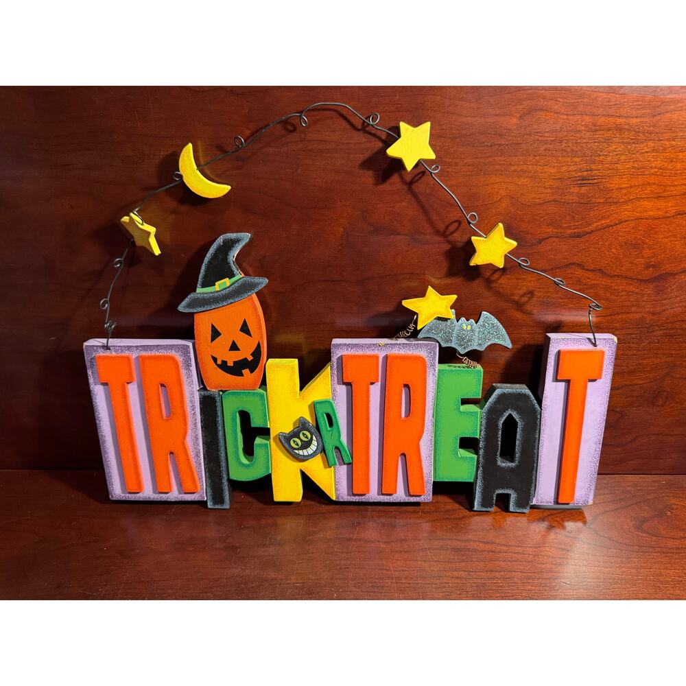 Colorful 3-D Wooden Halloween Sign Trick or Treat Wall Hanging Pumpkin Bat
